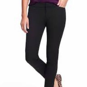 ☃Old Navy | Black Pixie Dress Pants - Size 6